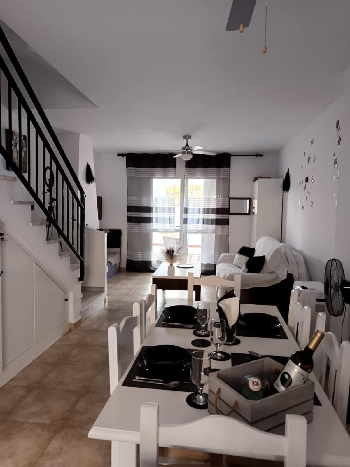 Beachhouseveraplaya Екстер'єр фото